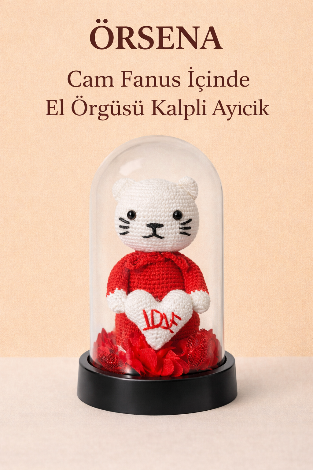 Cam Fanus İçinde El Örgüsü Kalpli Ayıcık